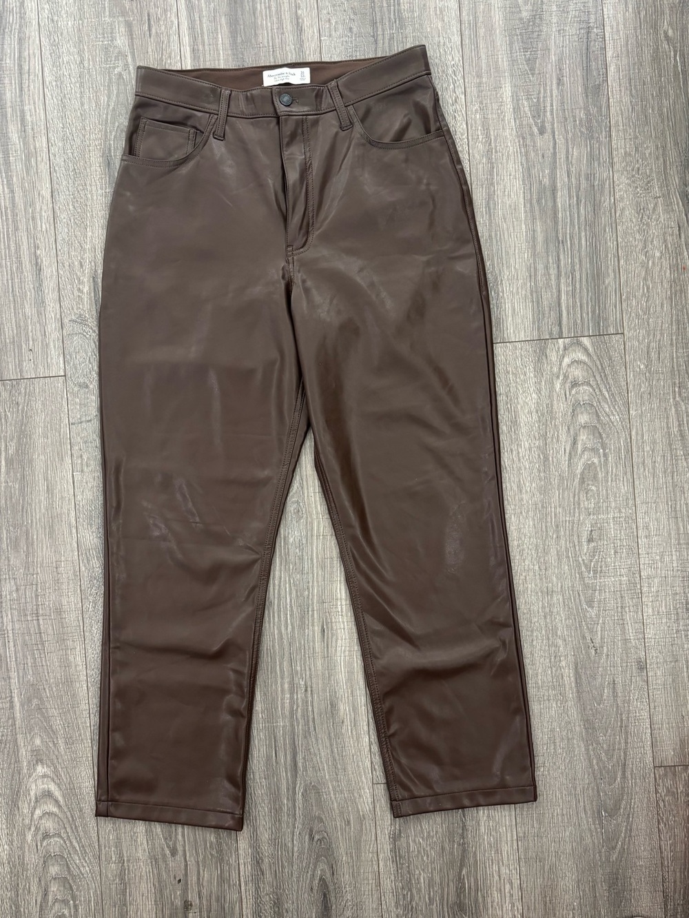 Abercrombie & Fitch Men's Dark Brown Straight Faux Leather Jeans 0544